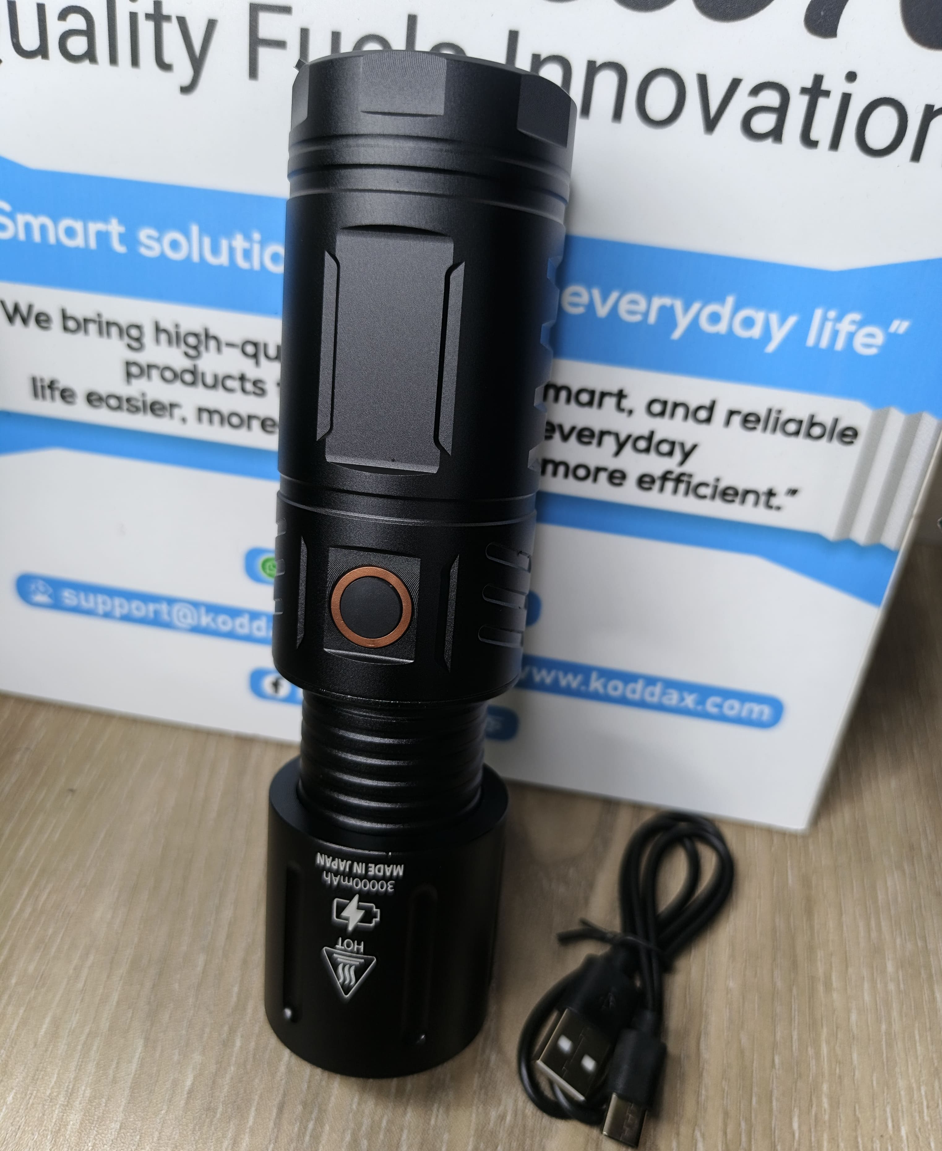 Jumbo LED Zoom Light Waterproof With Power Bank(Made in Japan)