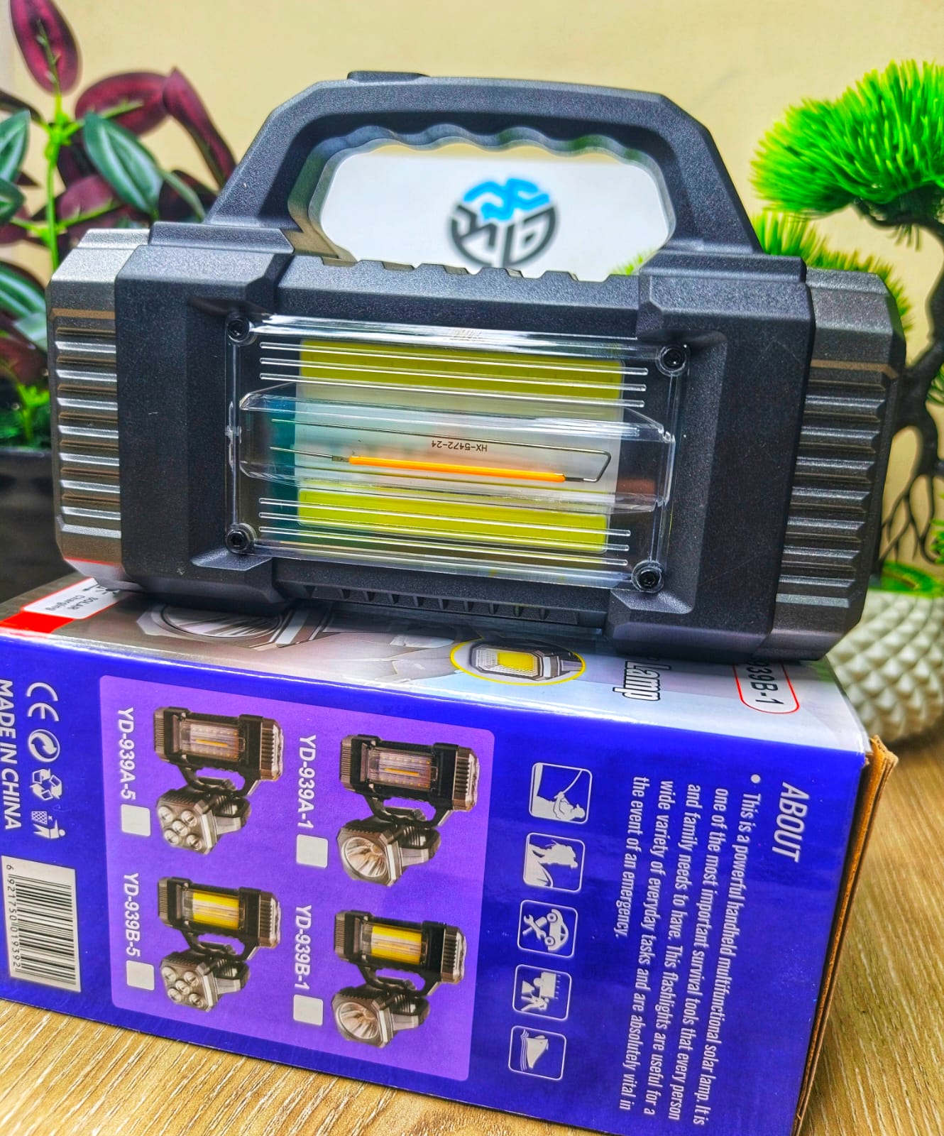 Rechargeable Multifunctional Solar Charging light