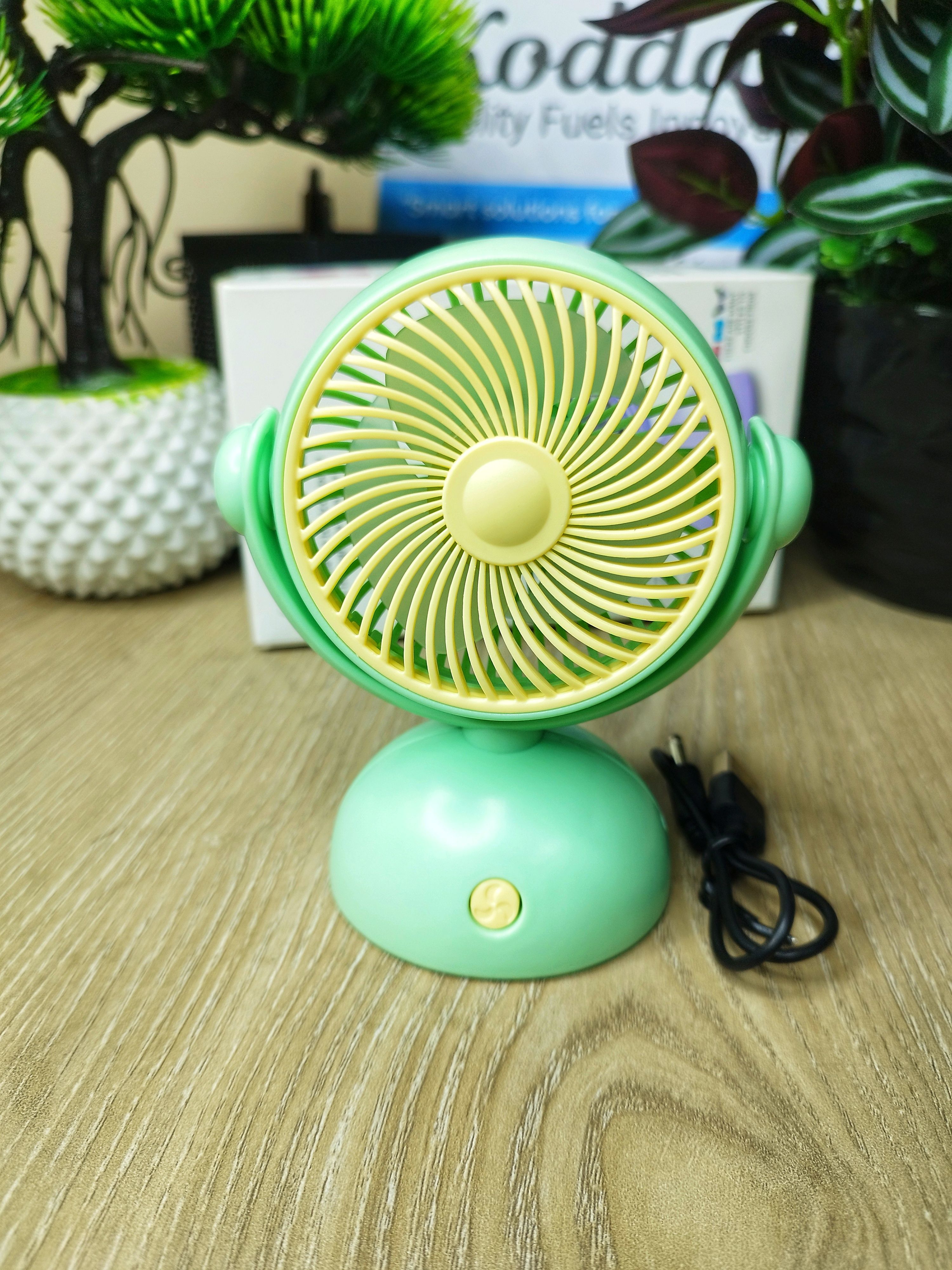 USB Rechargeable Fan Girl Boys Portable Fan