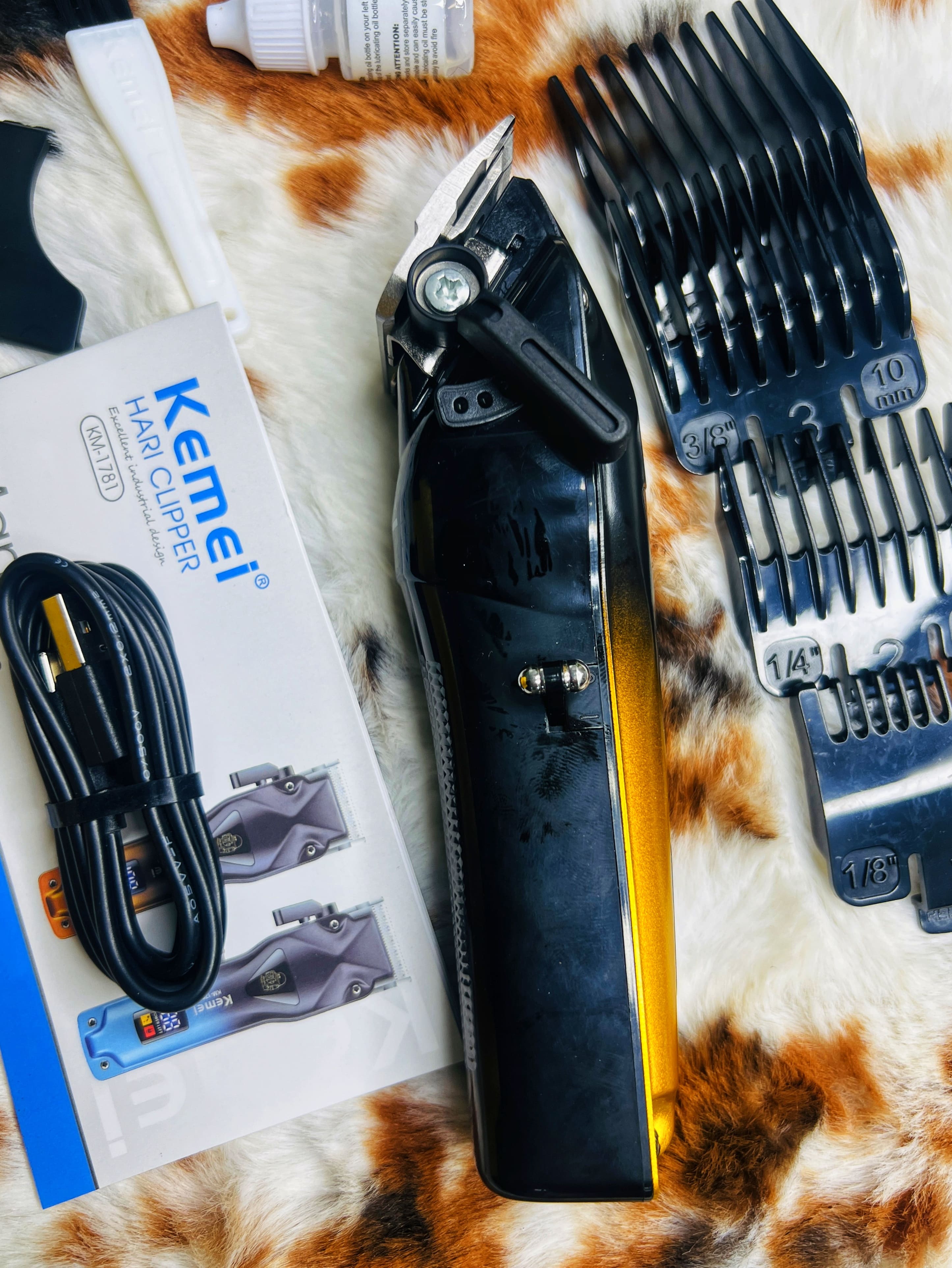 Kemei KM-1781 Professional Rechargeable Hair Trimmer
