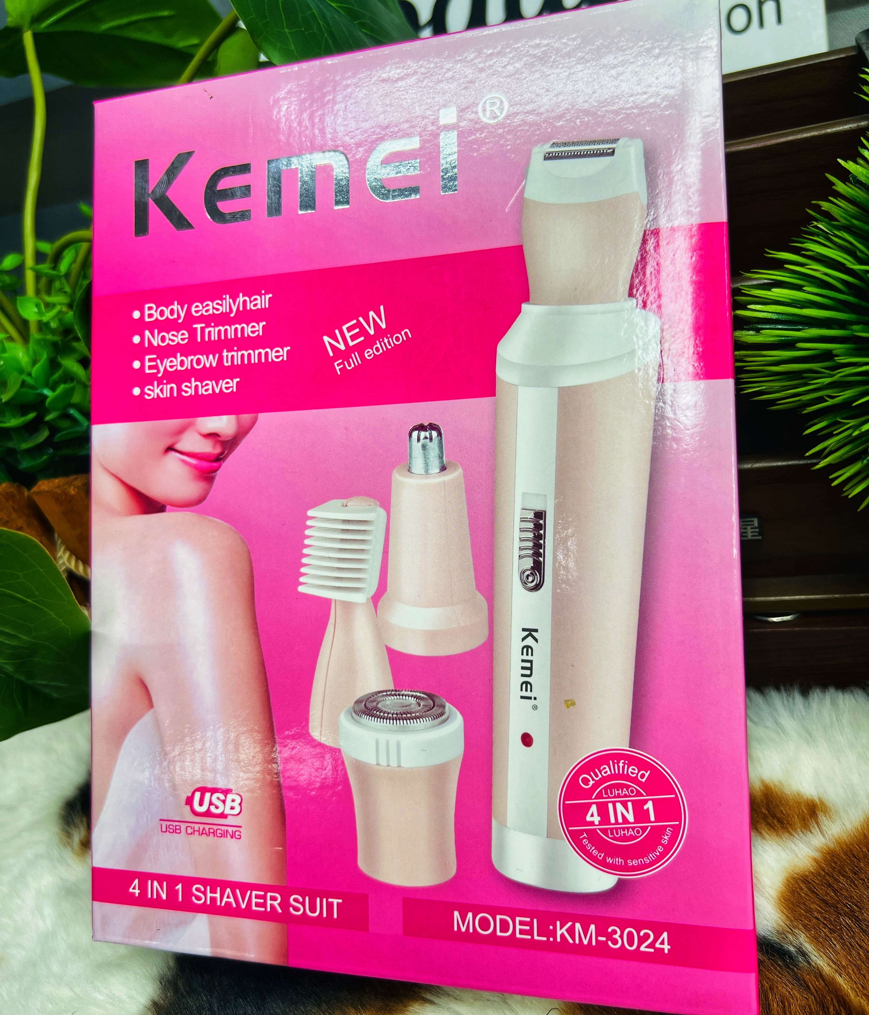 Kemei Rechargeable Trimmer - (KM-3024)