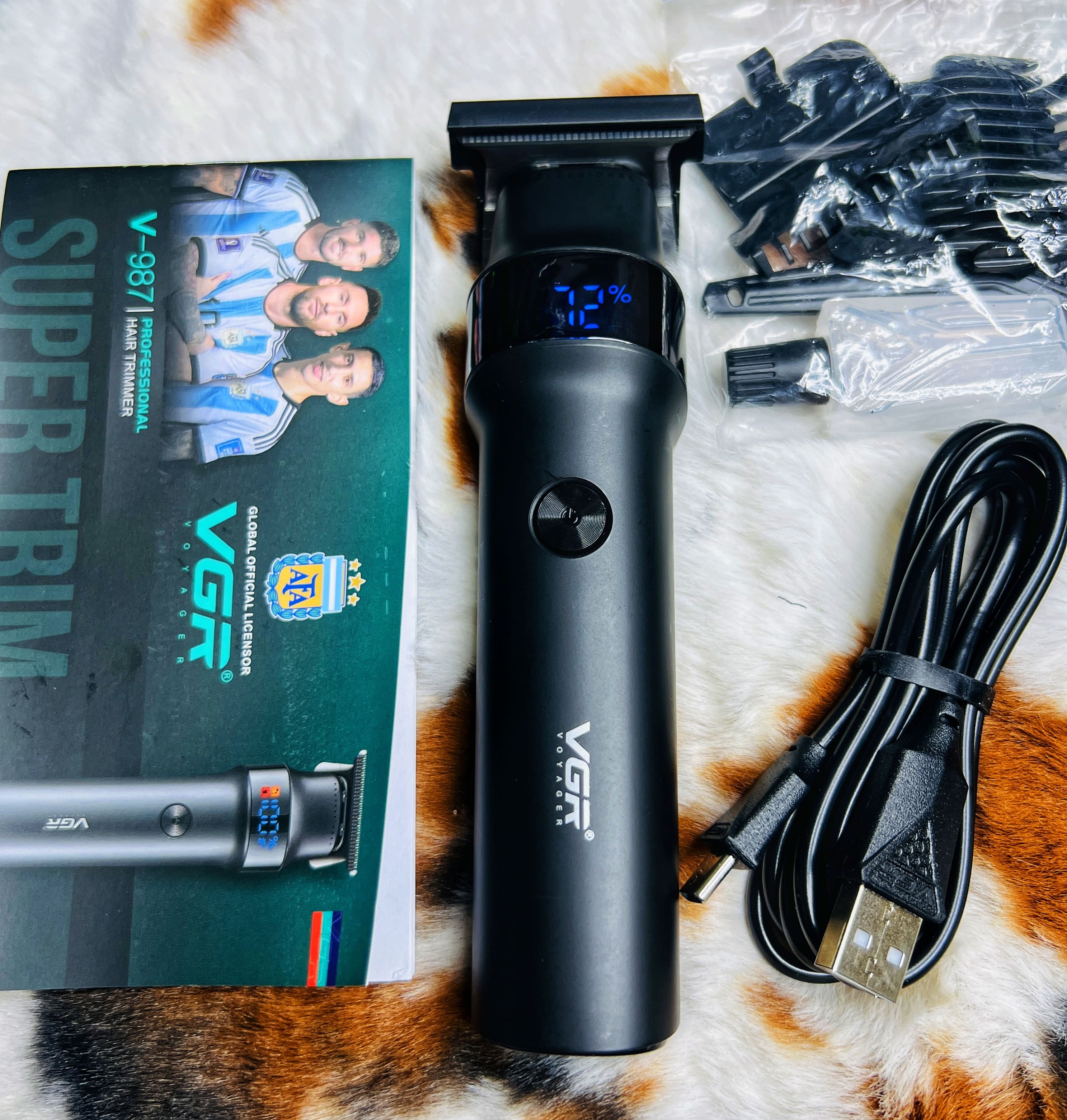 VGR V-987 Professional Hair Trimmer Red