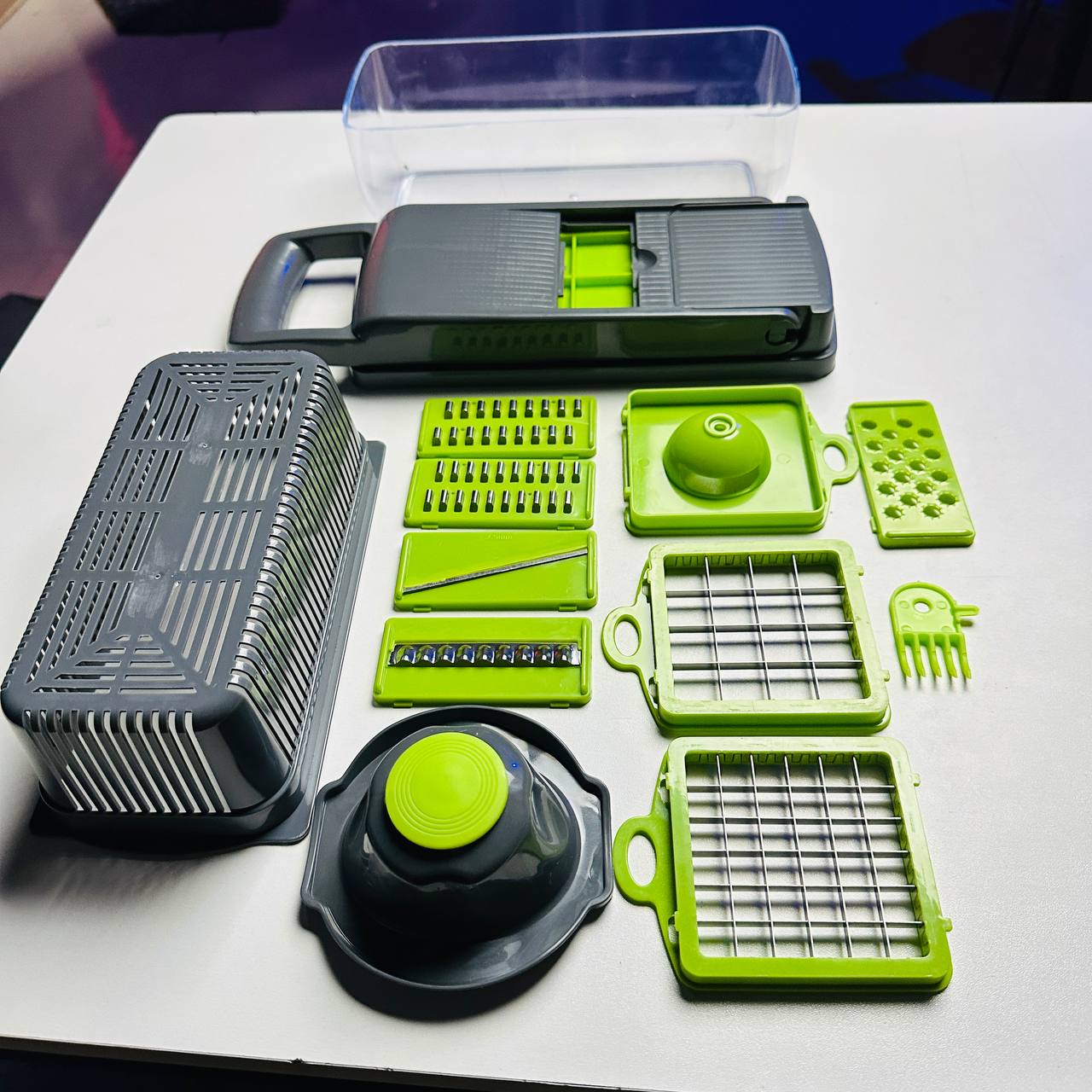 16 In 1 Multifunctional Vegetable Chopper
