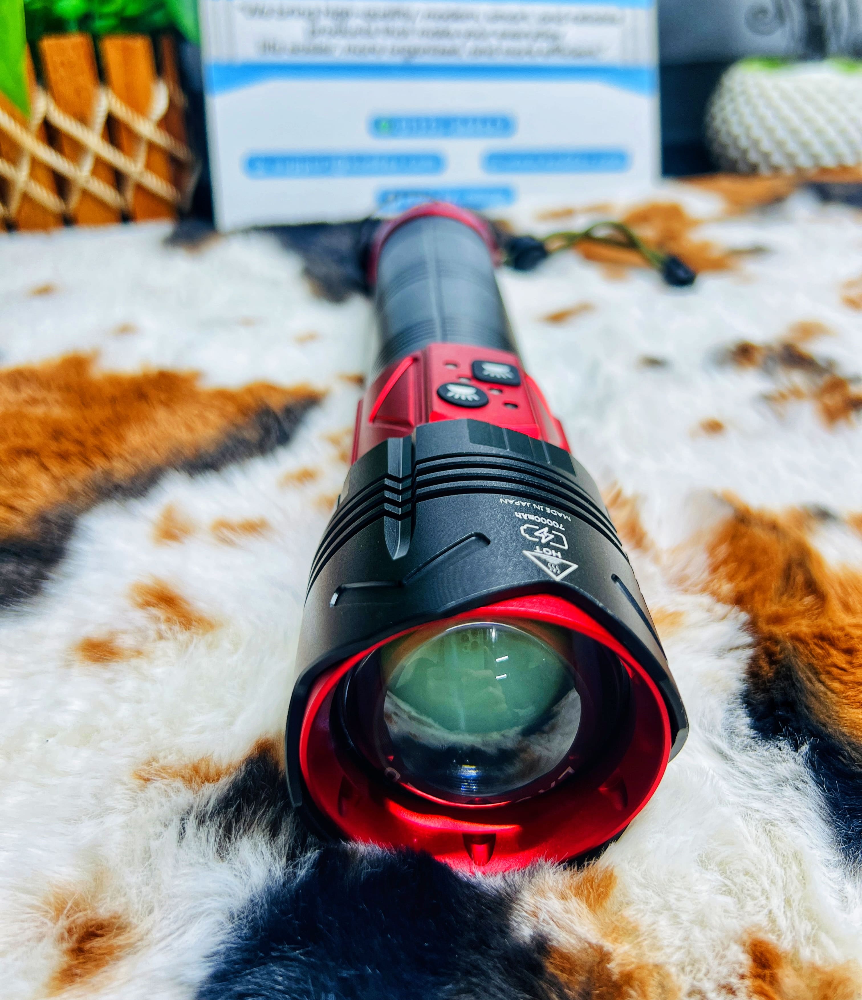 Rechargeable High-Power Black Kobra Light