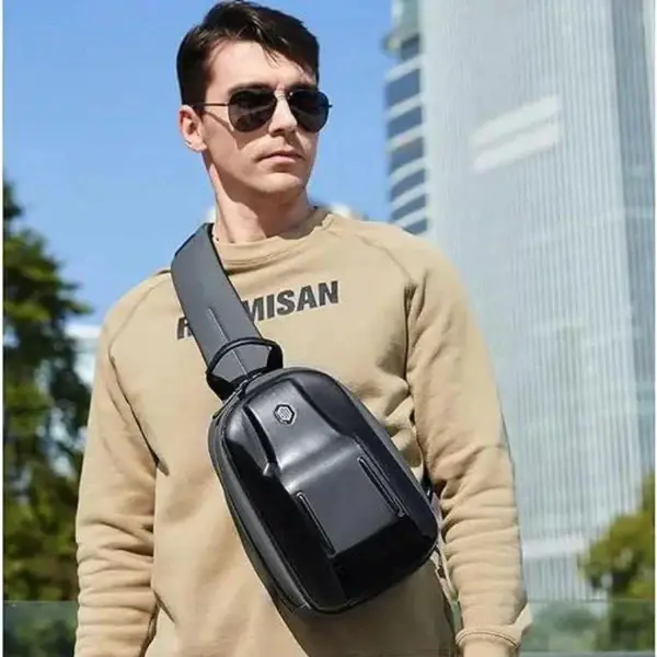 ARCTIC HUNTER XB00551, Chest Bag, Men's Messenger Bag, Waterproof, Scratch-resistant, Anti-theft Mens Shoulder Bag
